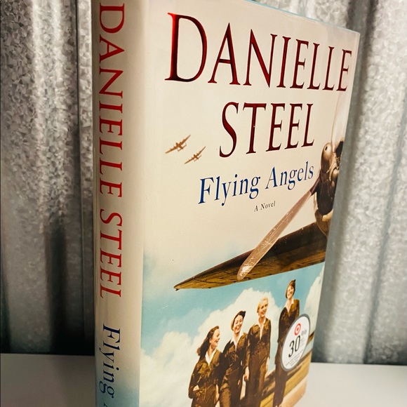 Flying Angels a Novel by Danielle Steel - Picture 2 of 5